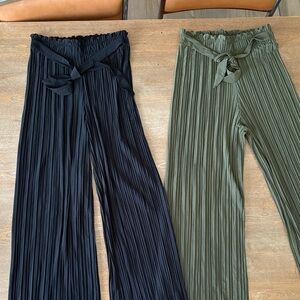 Wide-Leg Pleated Pull-On Pants with Tie Waist - Black and Olive